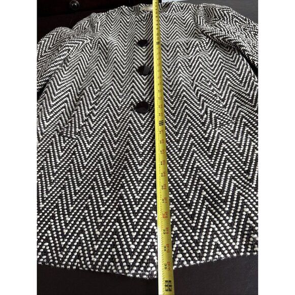 Michael Kors Womens Zigzag Coat L/G Black & White - Picture 7 of 11
